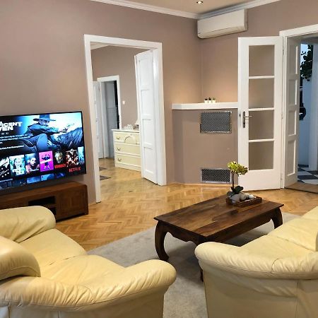 Margareta Apartman 페치 외부 사진