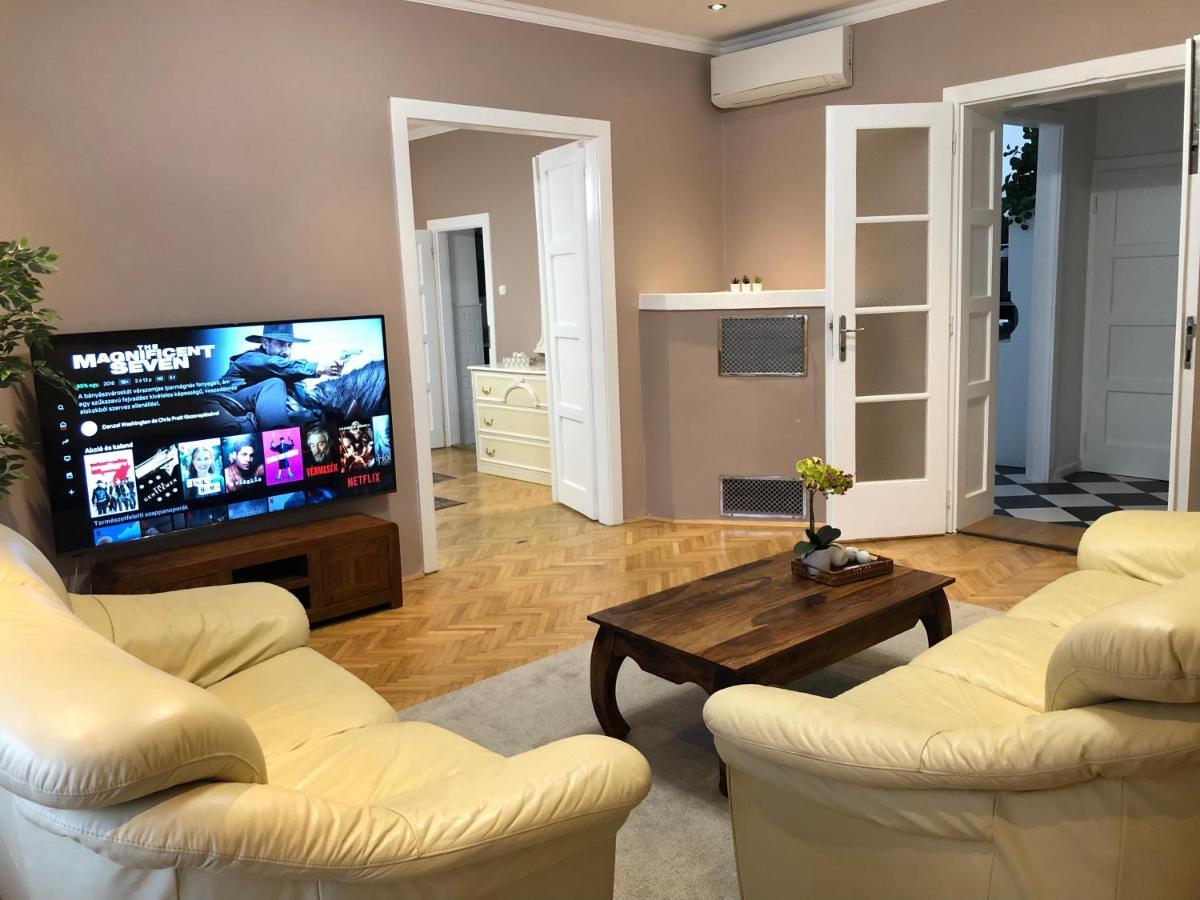 Margareta Apartman 페치 외부 사진