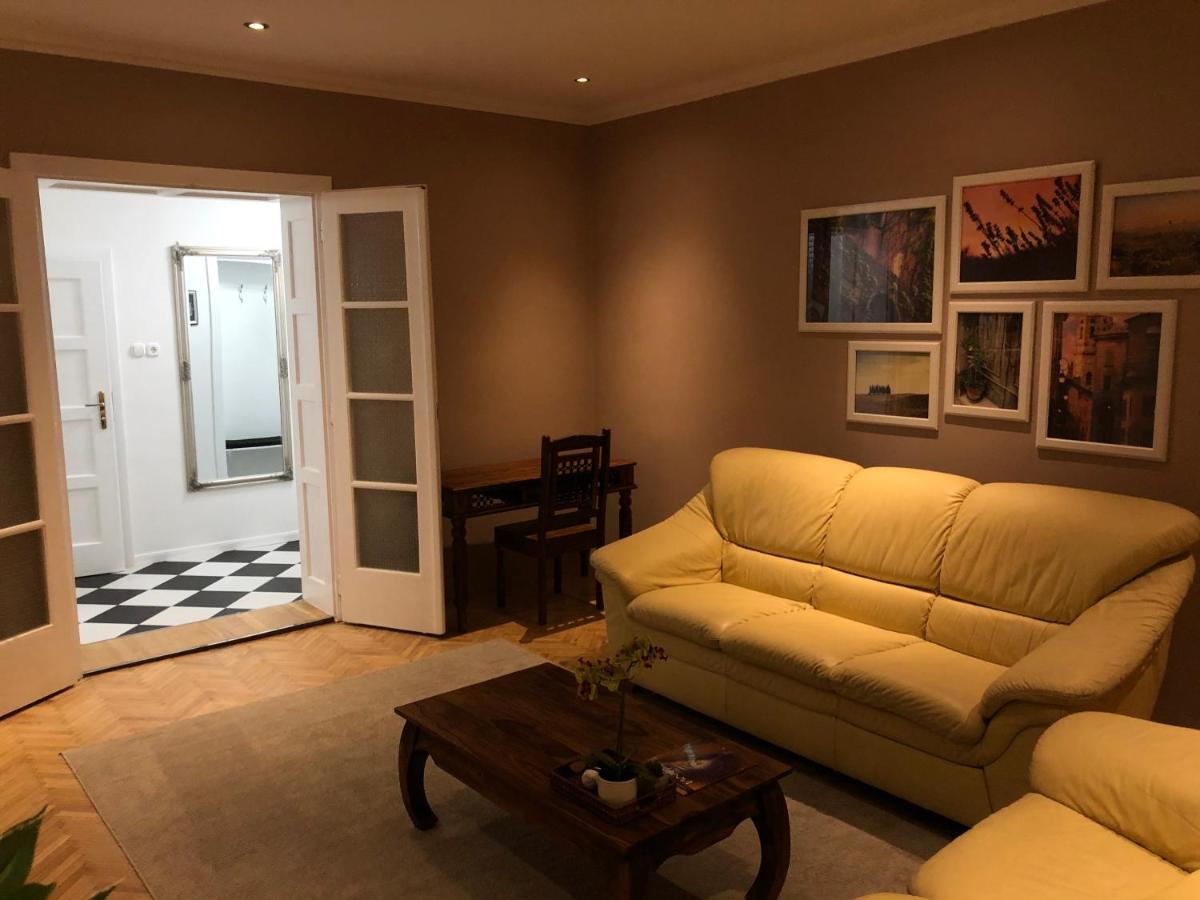 Margareta Apartman 페치 외부 사진